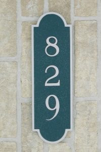 cast-aluminum-house-plaque